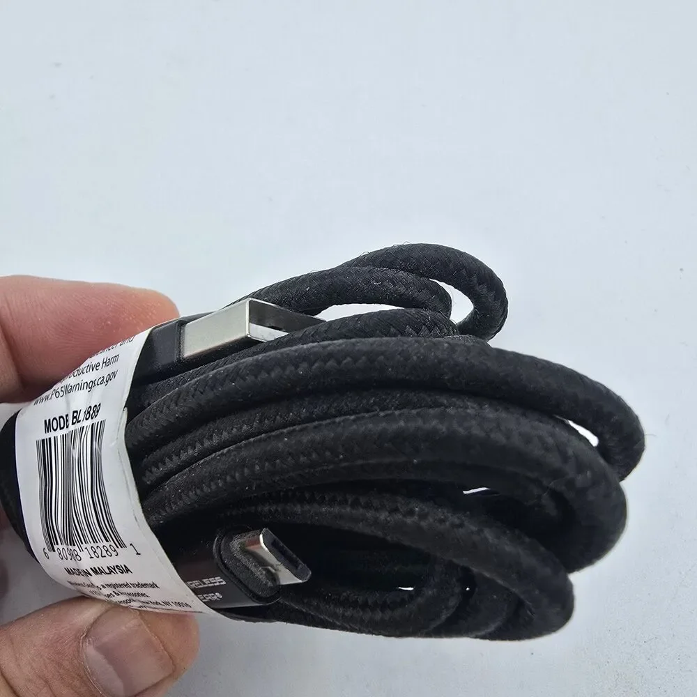 Wireless Gear 10 ft micro usb sync and charge cable. New